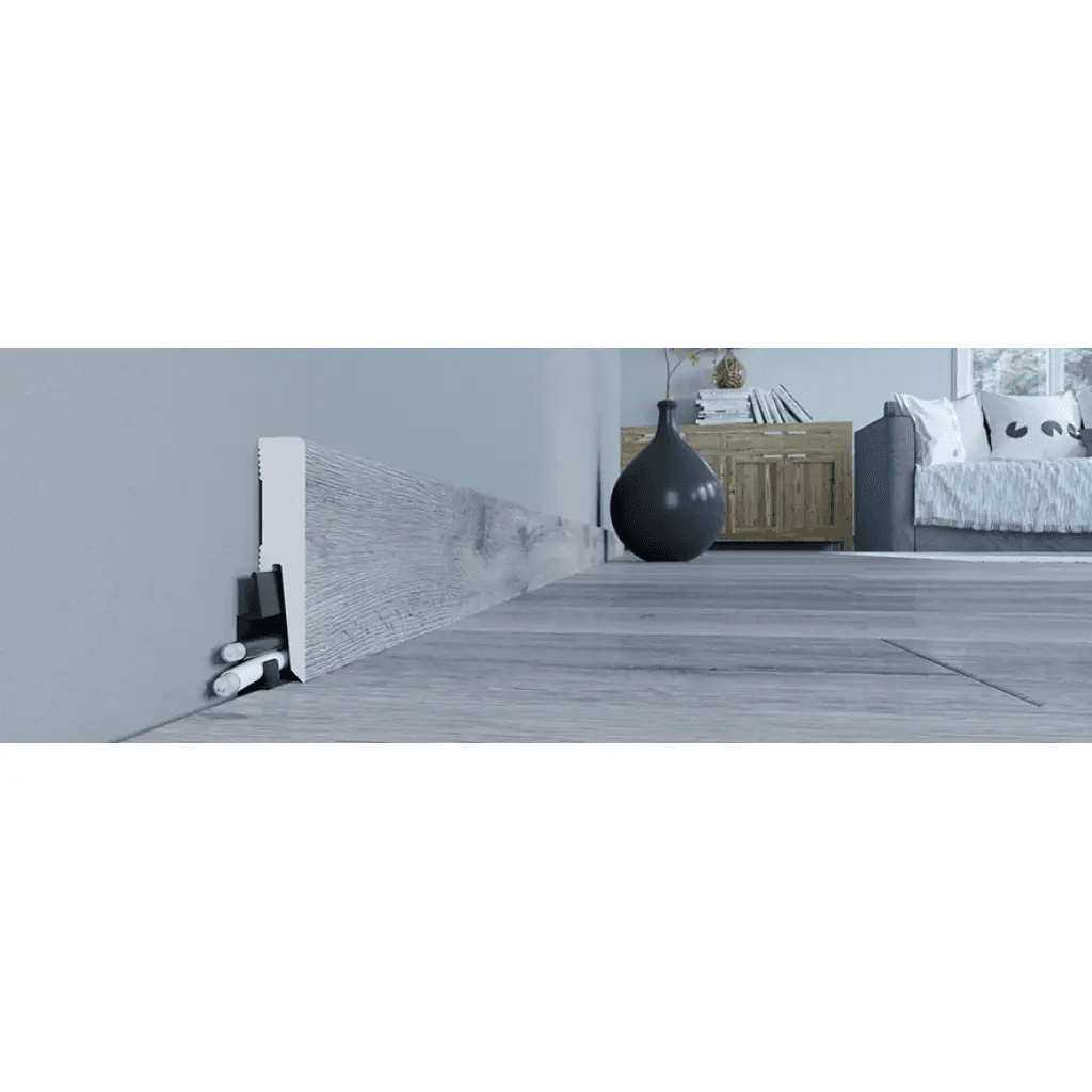 Listwa Cambridge 134, Arbiton