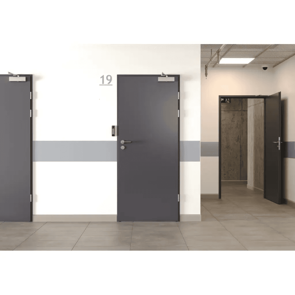 Drzwi Techniczne 4 klasa mechaniczna, PORTA