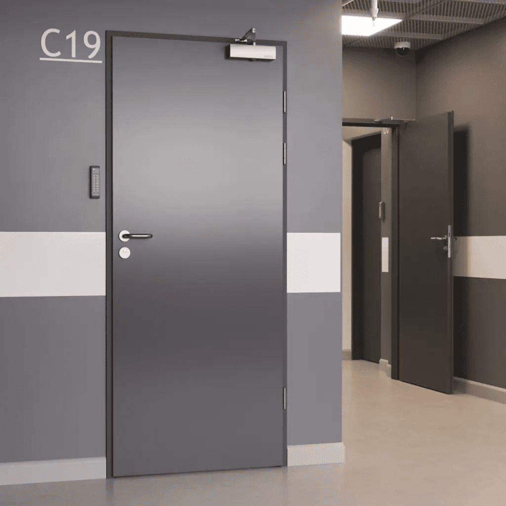 Drzwi Techniczne 4 klasa mechaniczna, PORTA