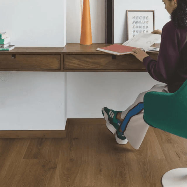 Panele winylowe SPC LVT z podkładem Dąb Karmelowy Botan Klasa 33 6 mm, AVMPU40315, Quick-Step Unilin