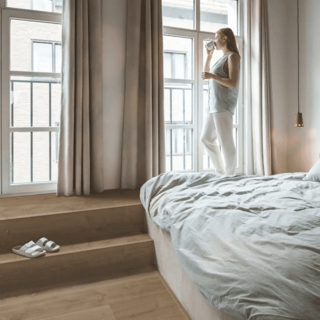 Panele winylowe SPC LVT z podkładem Elegancki Dąb Przydymiony Klasa 33 6 mm, AVMPU40317, Quick-Step Unilin
