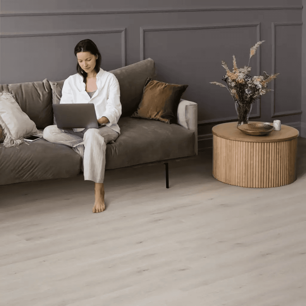 Panele winylowe SPC LVT Fossil PureCoat MAN-24-5611-IB Klasa 34 6.5 mm, Lamett ParquetVinyl