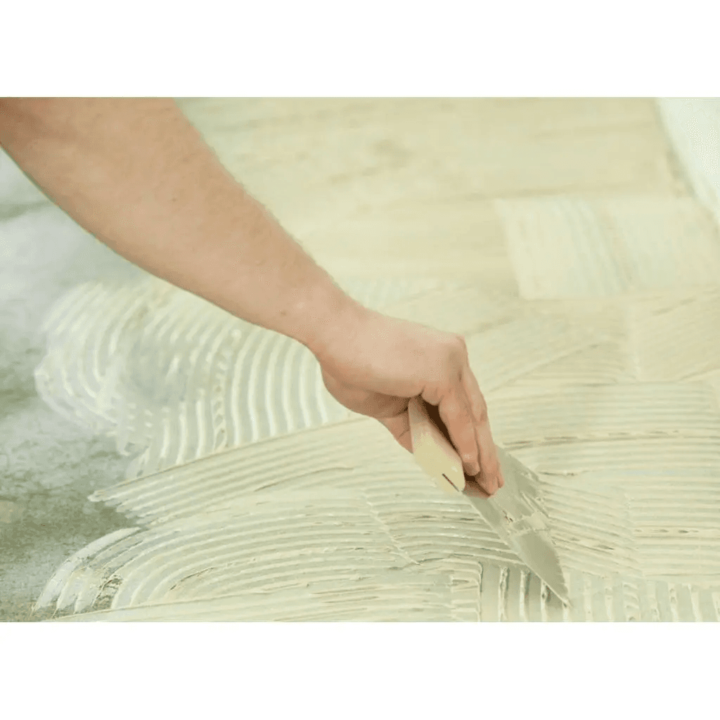 PACA ZĘBATA grzebień do kleju lvt parkietu szpachla B-15, 82055910, Bautec