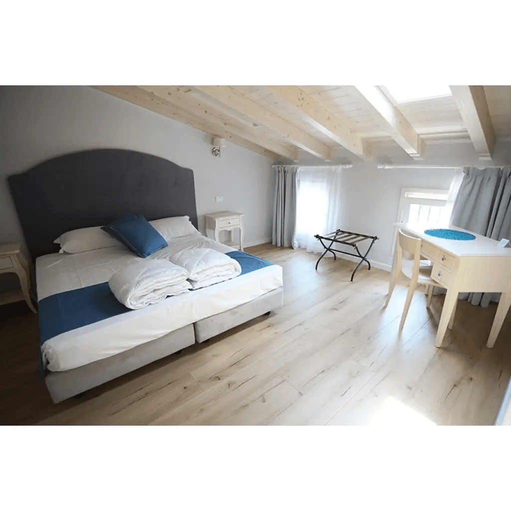 Panele podłogowe Dąb Senese Natural 250 AC4 8 mm, 8031582194476, Skema