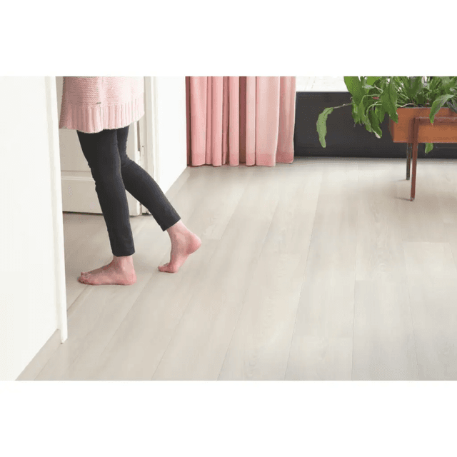 Panele Podłogowe Dąb Biały Premium SIG4757 AC4 9 mm, Quick-Step Unilin