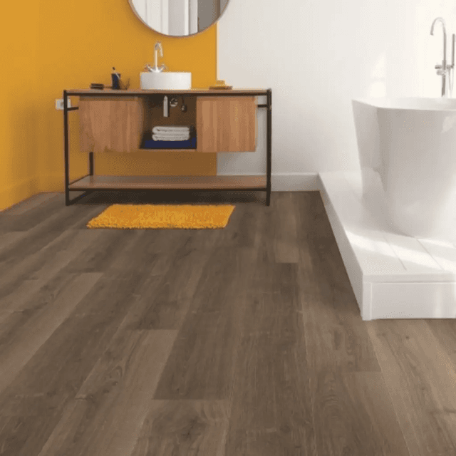 Panele Podłogowe Dąb Szczotkowany Brązowy SIG4766 AC4 9 mm, Quick-Step Unilin